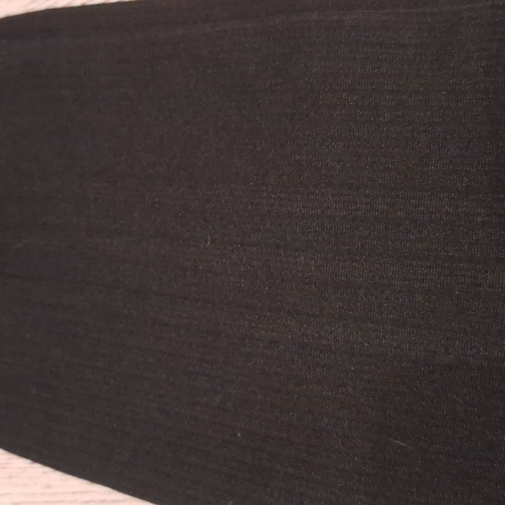 Full Tilt Leggings, Black Leggings, Stretchy Leggings, Mid-calf, Size M/L - Picture 2 of 6